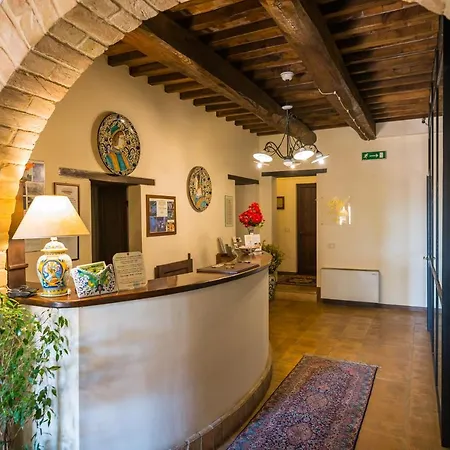 & L'antico Forziere Deruta