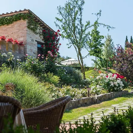 & L'antico Forziere Country house *