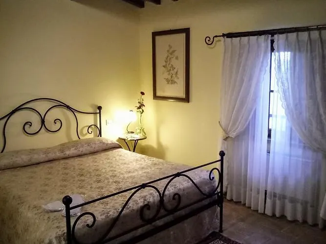 & L'antico Forziere Landhuis