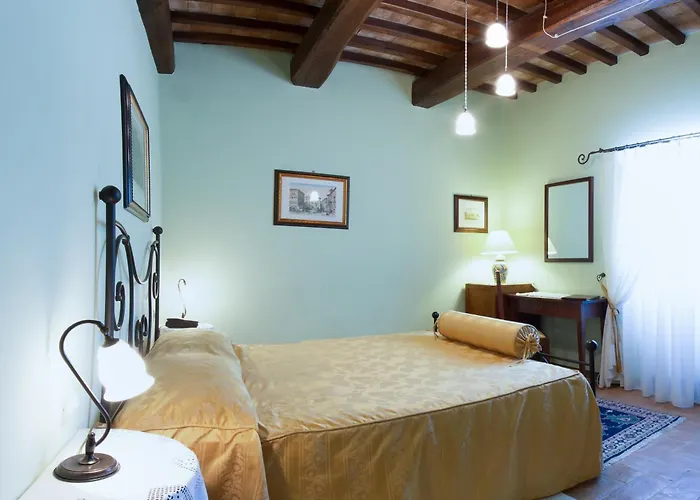 & L'antico Forziere Deruta